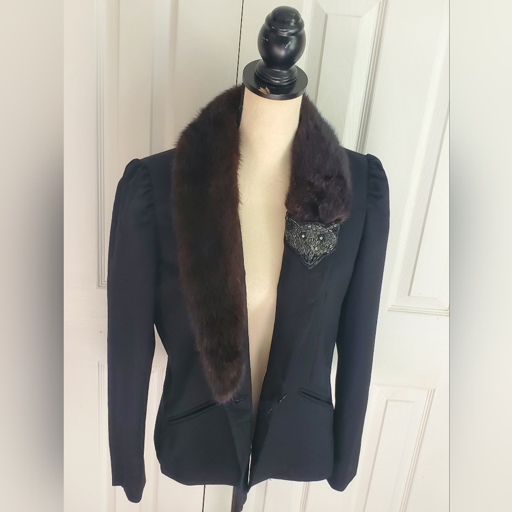 Rizik Bros And Bellina Women's Black Wool Jacket with Mink Fur Collar